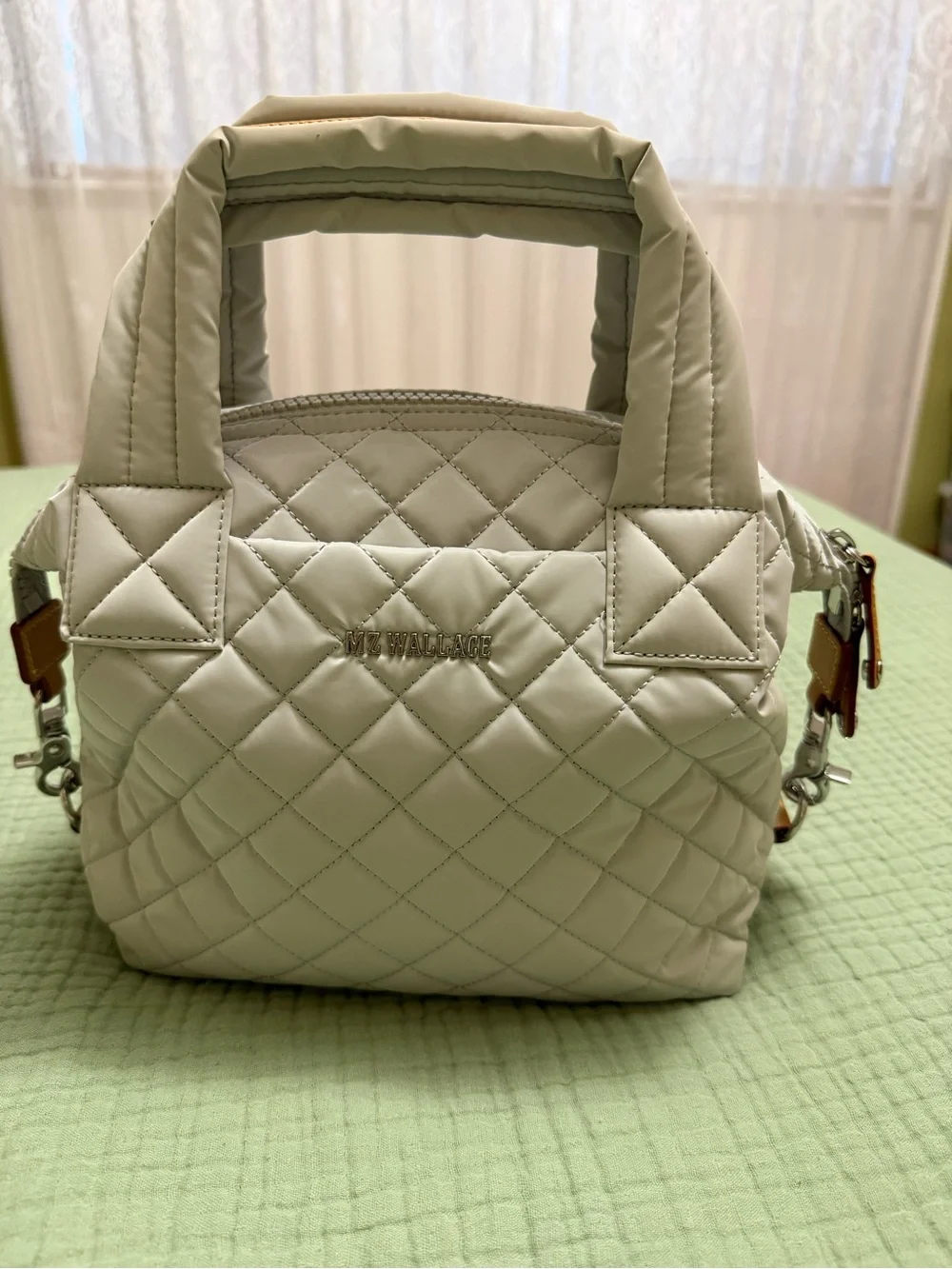 MZ Wallace Small Sutton Deluxe - metallic light grey quilted bag